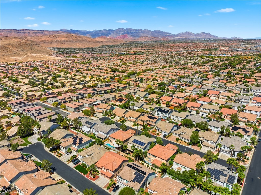 39 Perennial Border Court Las Vegas NV 89148