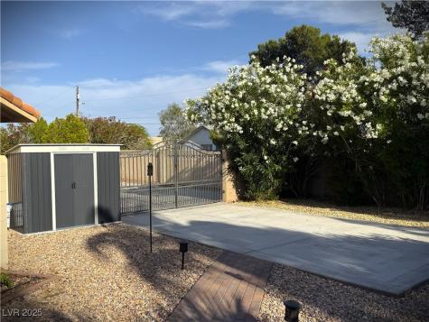 2975 Montessouri Street Las Vegas NV 89117