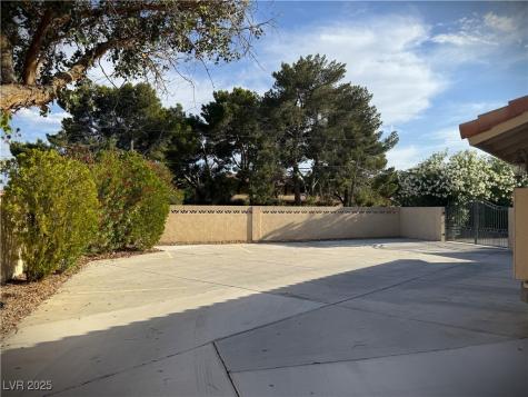 2975 Montessouri Street Las Vegas NV 89117