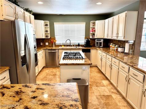 2975 Montessouri Street Las Vegas NV 89117