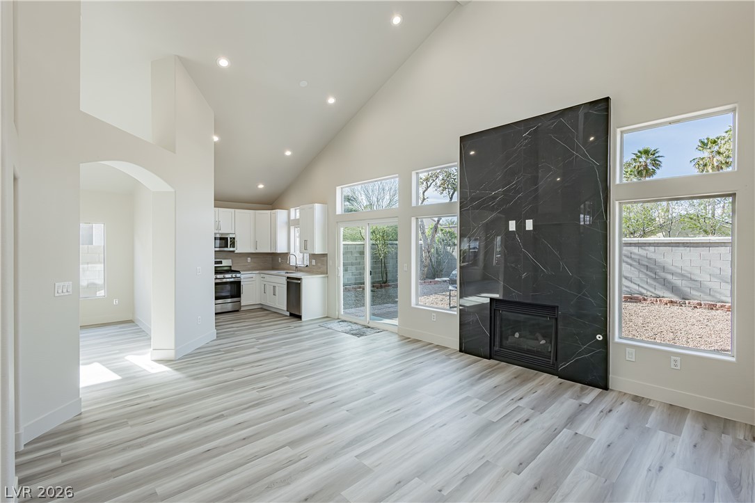 7816 Sparrowgate Avenue Las Vegas NV 89131