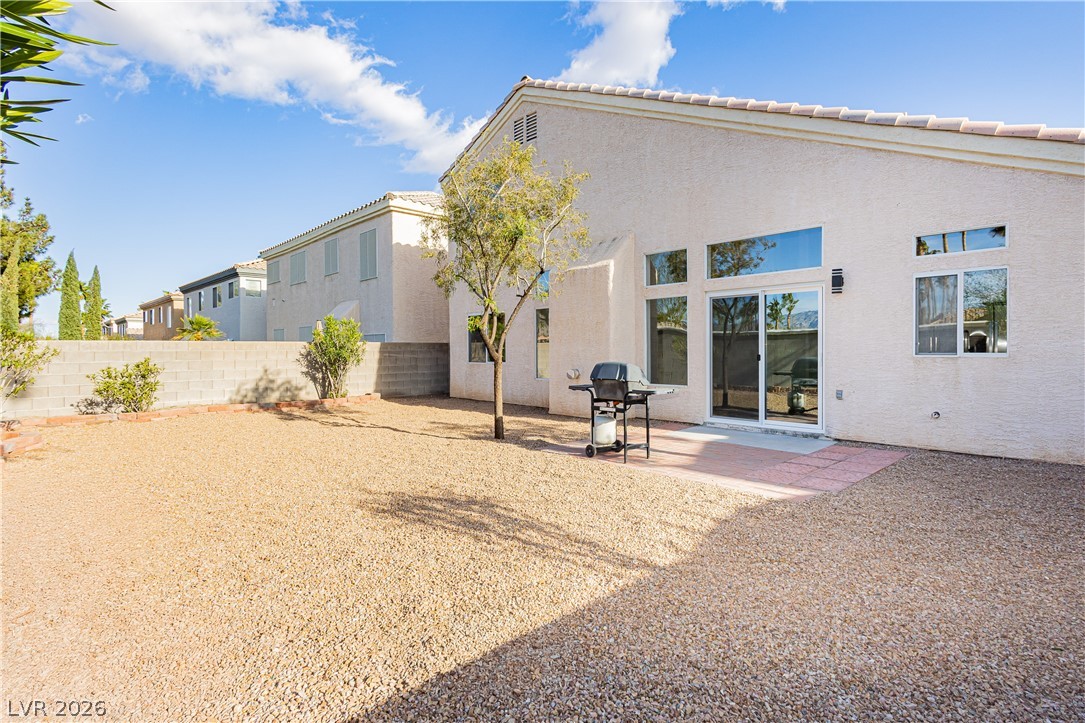 7816 Sparrowgate Avenue Las Vegas NV 89131