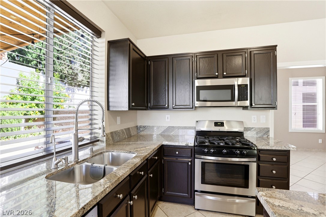 2221 Juniper Berry Drive Las Vegas NV 89134
