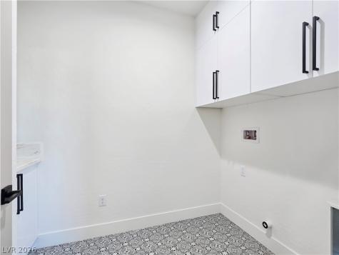 3824 Mount Charleston Pahrump NV 89048