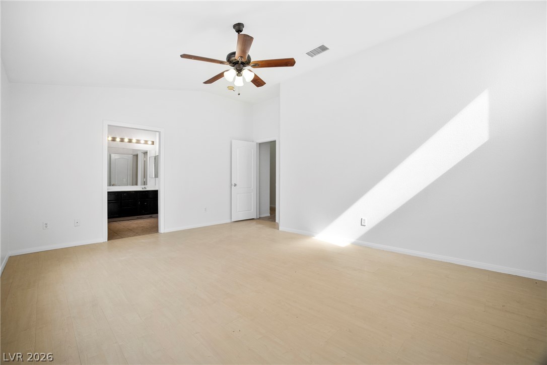 6525 Begonia Bay Avenue Las Vegas NV 89142