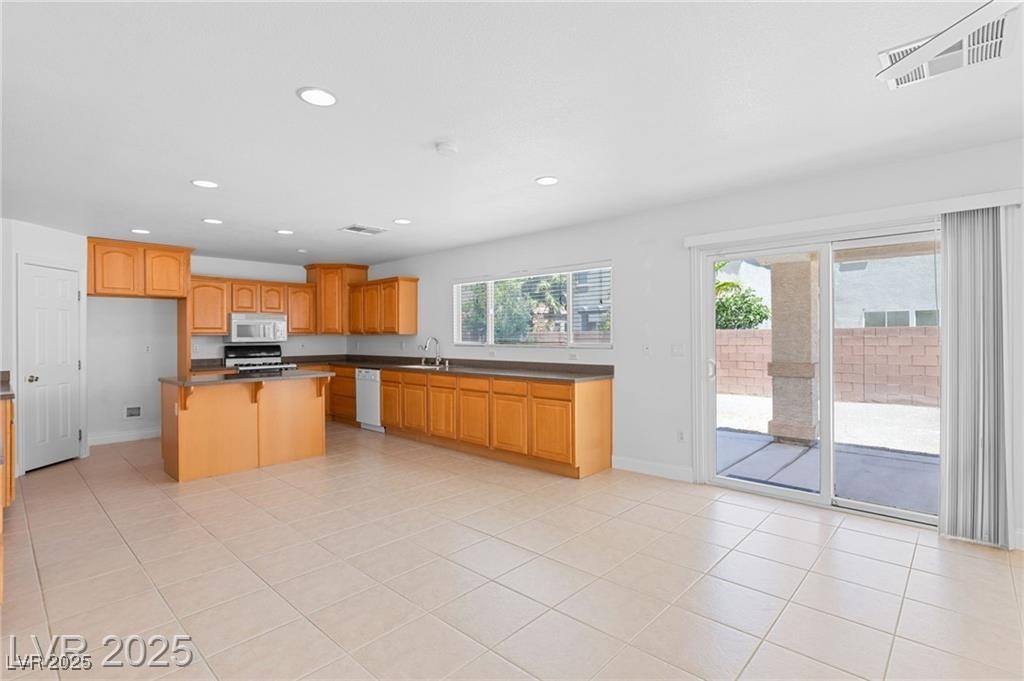 5396 Valley Wells Way Las Vegas NV 89113