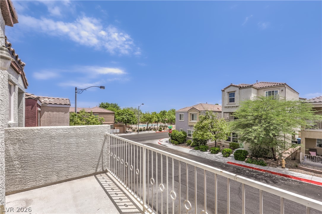 9052 Silk Threads Avenue Las Vegas NV 89149