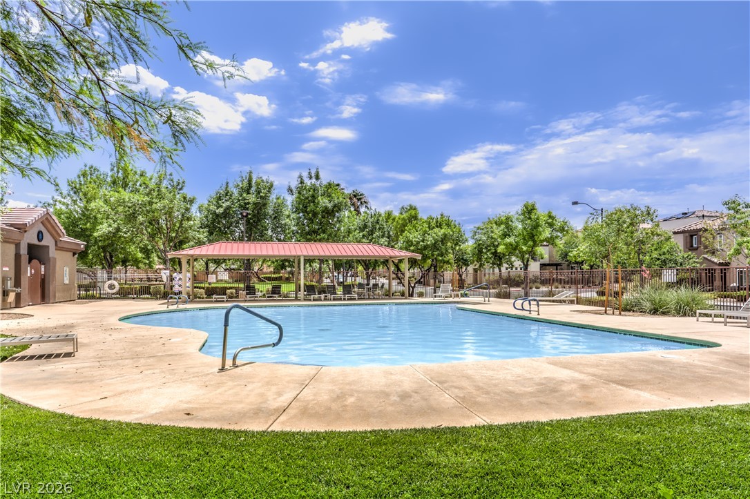 9052 Silk Threads Avenue Las Vegas NV 89149