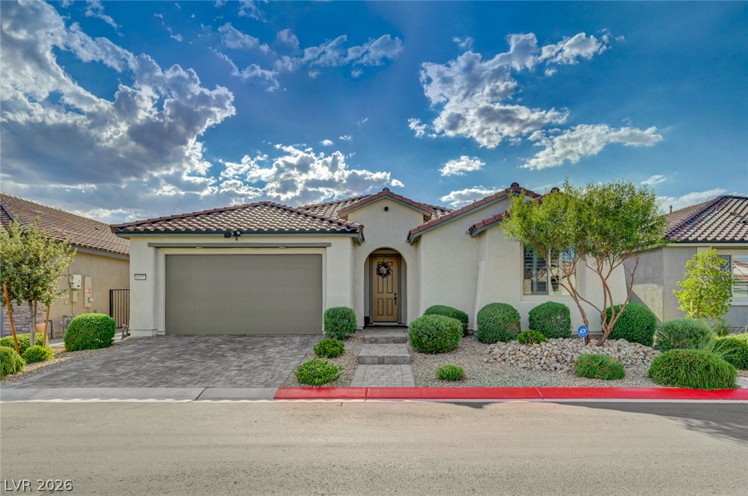 6557 Corsari Ridge Street Las Vegas NV 89166