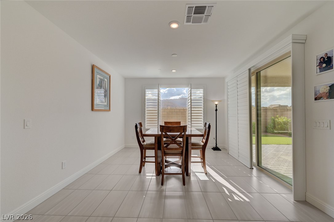 6557 Corsari Ridge Street Las Vegas NV 89166