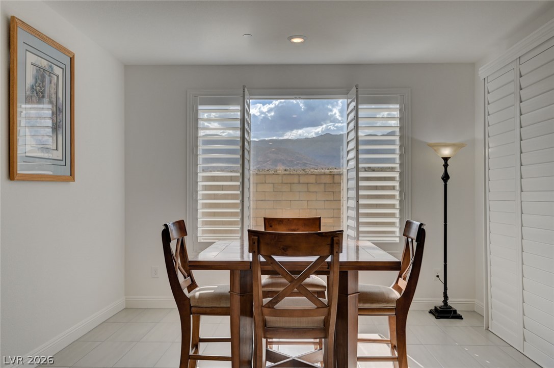 6557 Corsari Ridge Street Las Vegas NV 89166