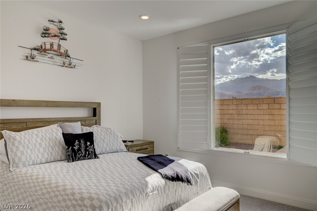 6557 Corsari Ridge Street Las Vegas NV 89166