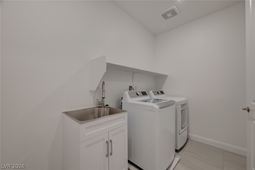 6557 Corsari Ridge Street Las Vegas NV 89166