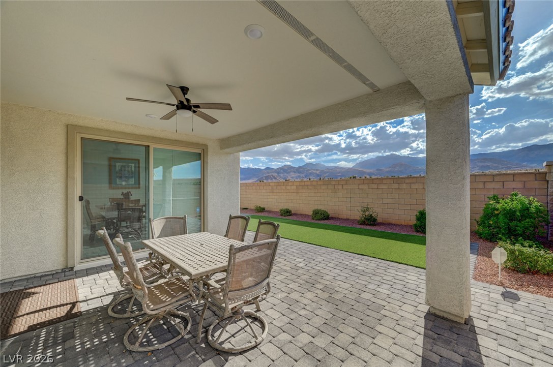 6557 Corsari Ridge Street Las Vegas NV 89166