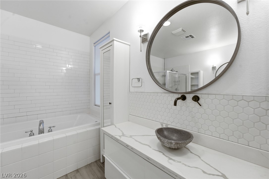 2450 Granada Bluff Court Las Vegas NV 89135