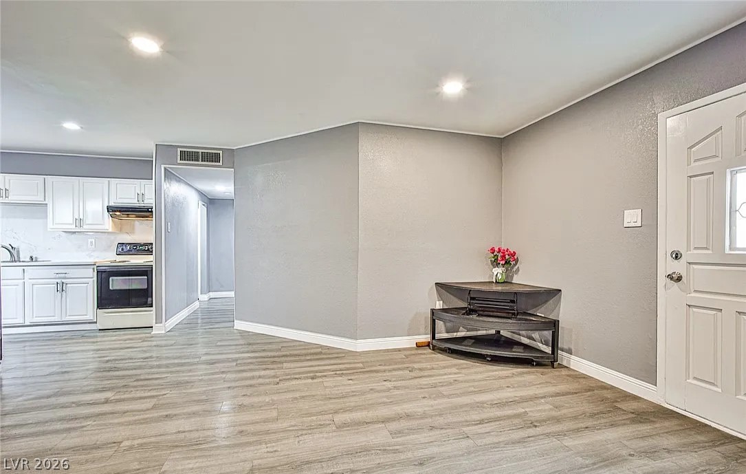 15 Washington Way Henderson NV 89015