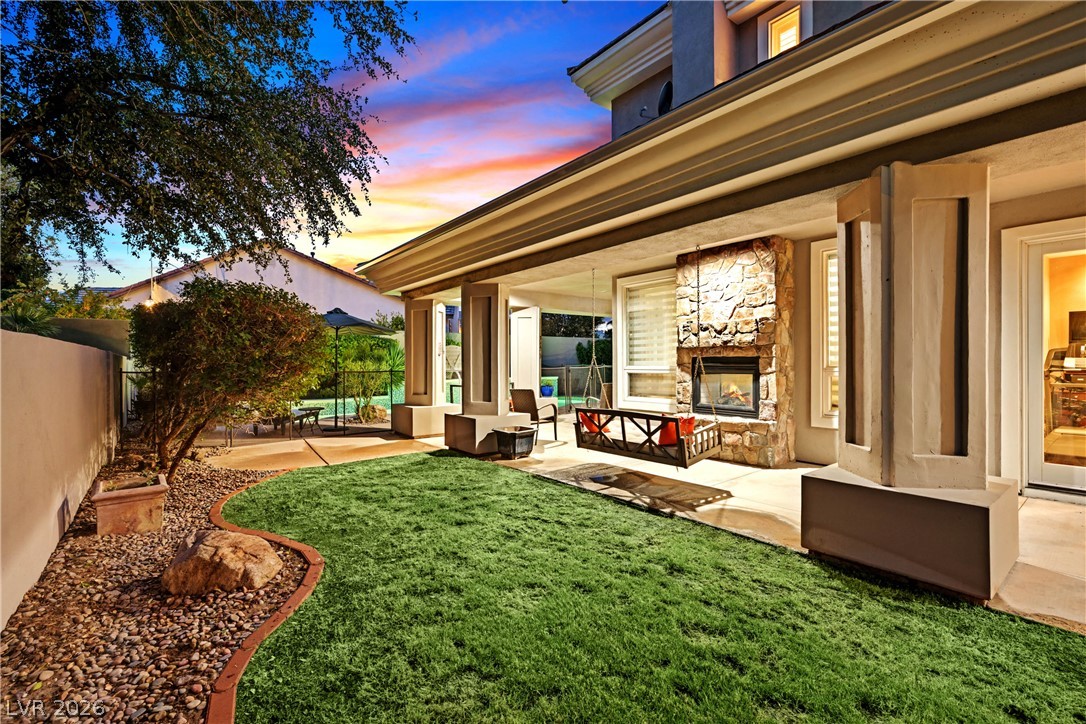 269 Hickory Hollow Avenue Las Vegas NV 89123