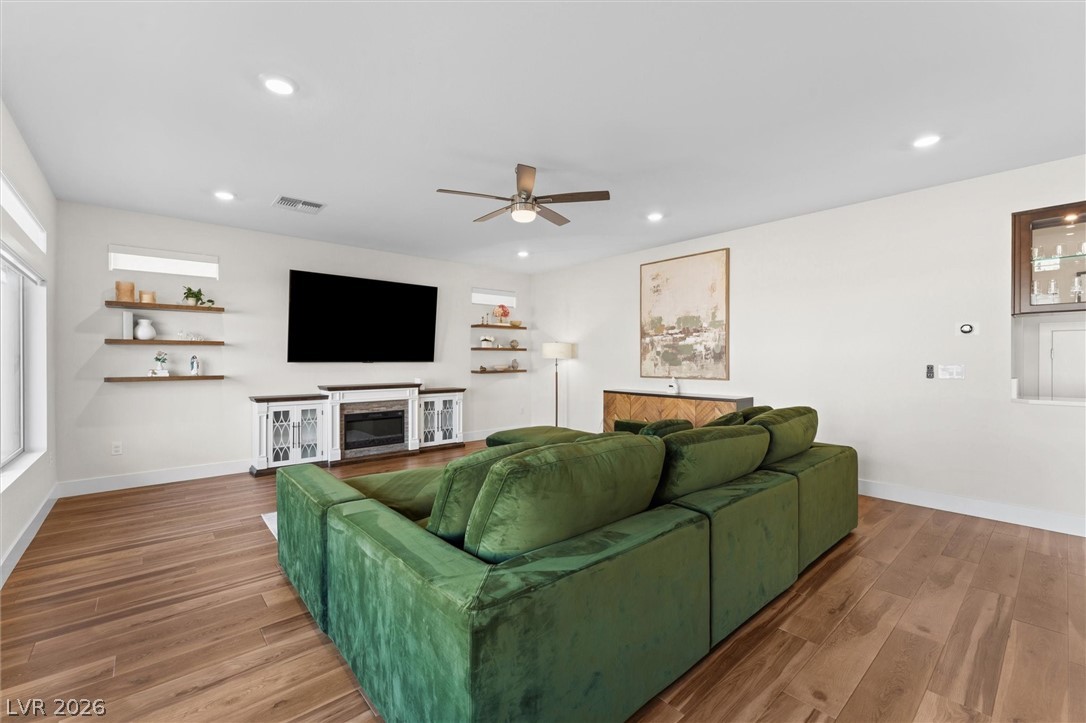 8724 Fortplaid Street Las Vegas NV 89139