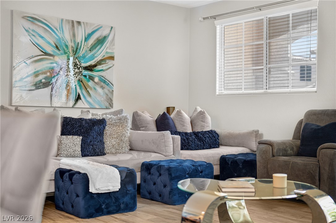 7694 Monomoy Bay Avenue Las Vegas NV 89179