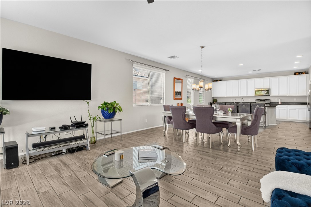 7694 Monomoy Bay Avenue Las Vegas NV 89179