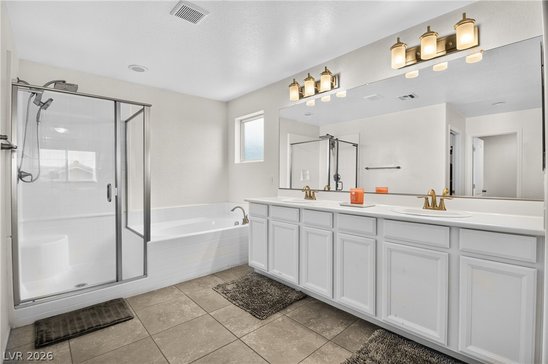 7694 Monomoy Bay Avenue Las Vegas NV 89179