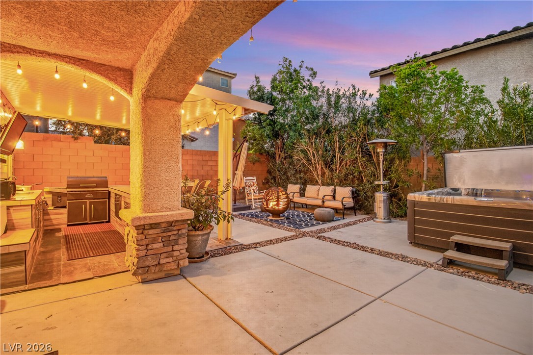 7694 Monomoy Bay Avenue Las Vegas NV 89179