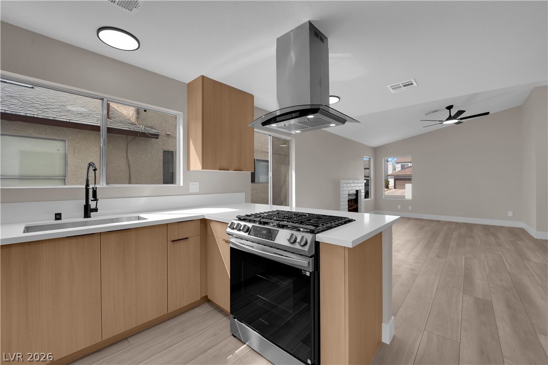 522 Tabony Avenue Henderson NV 89011
