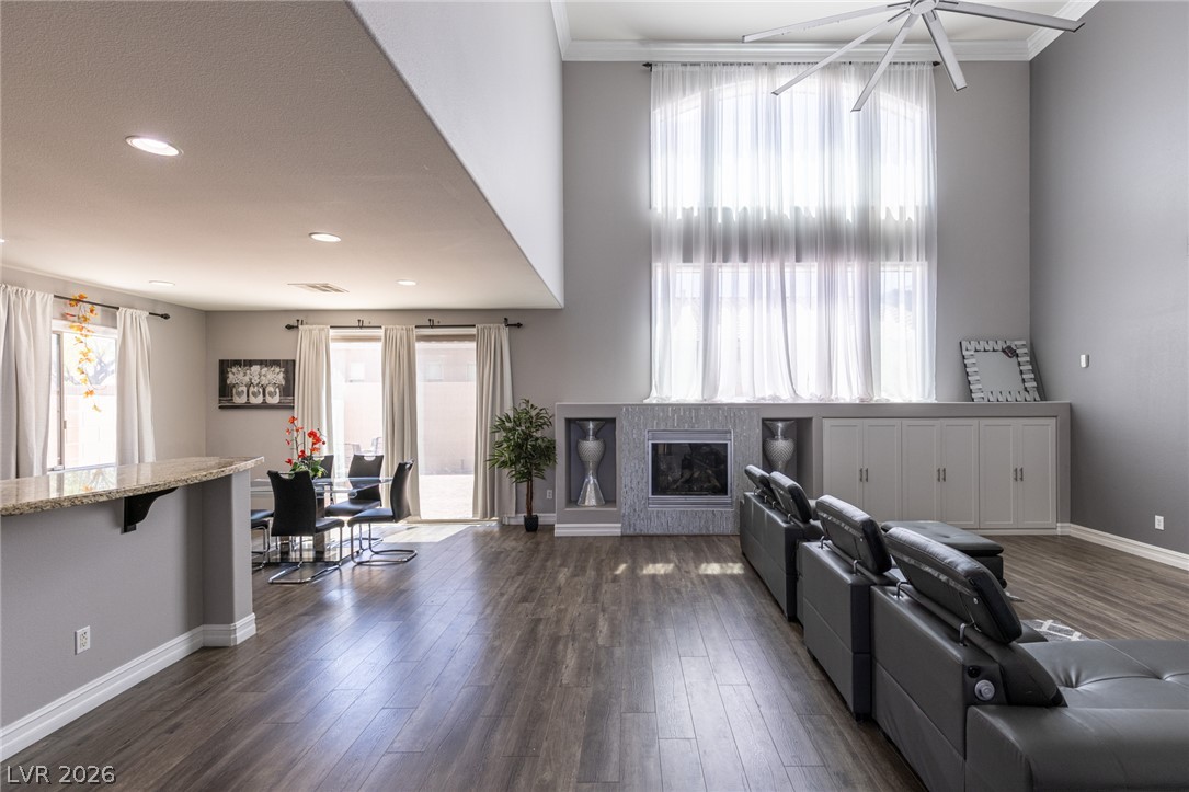 10017 Scenic Walk Avenue Las Vegas NV 89149