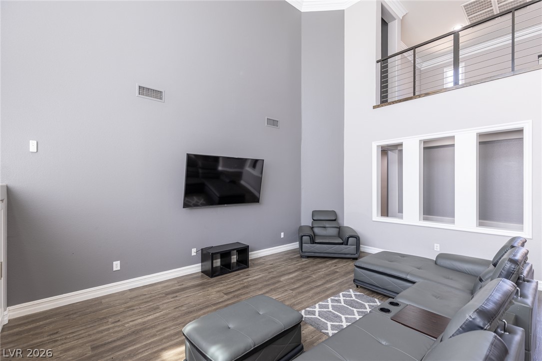 10017 Scenic Walk Avenue Las Vegas NV 89149