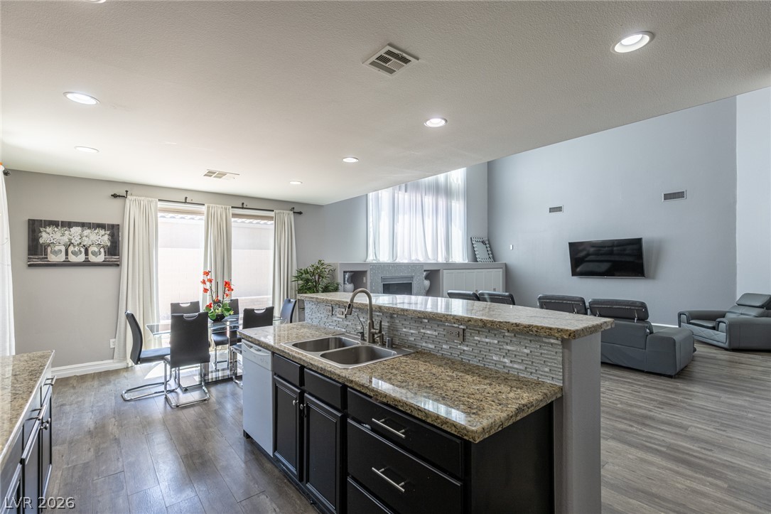 10017 Scenic Walk Avenue Las Vegas NV 89149