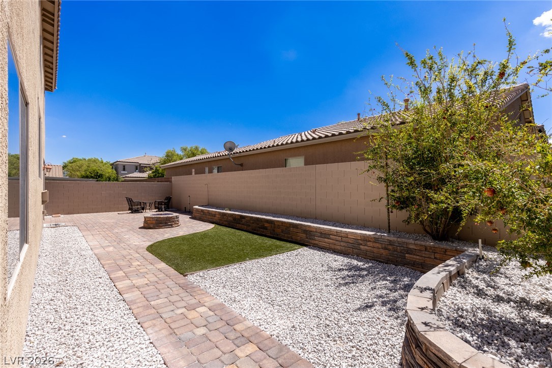 10017 Scenic Walk Avenue Las Vegas NV 89149