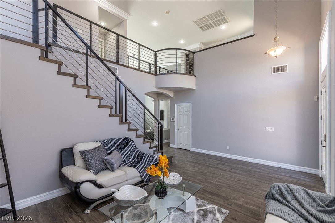 10017 Scenic Walk Avenue Las Vegas NV 89149