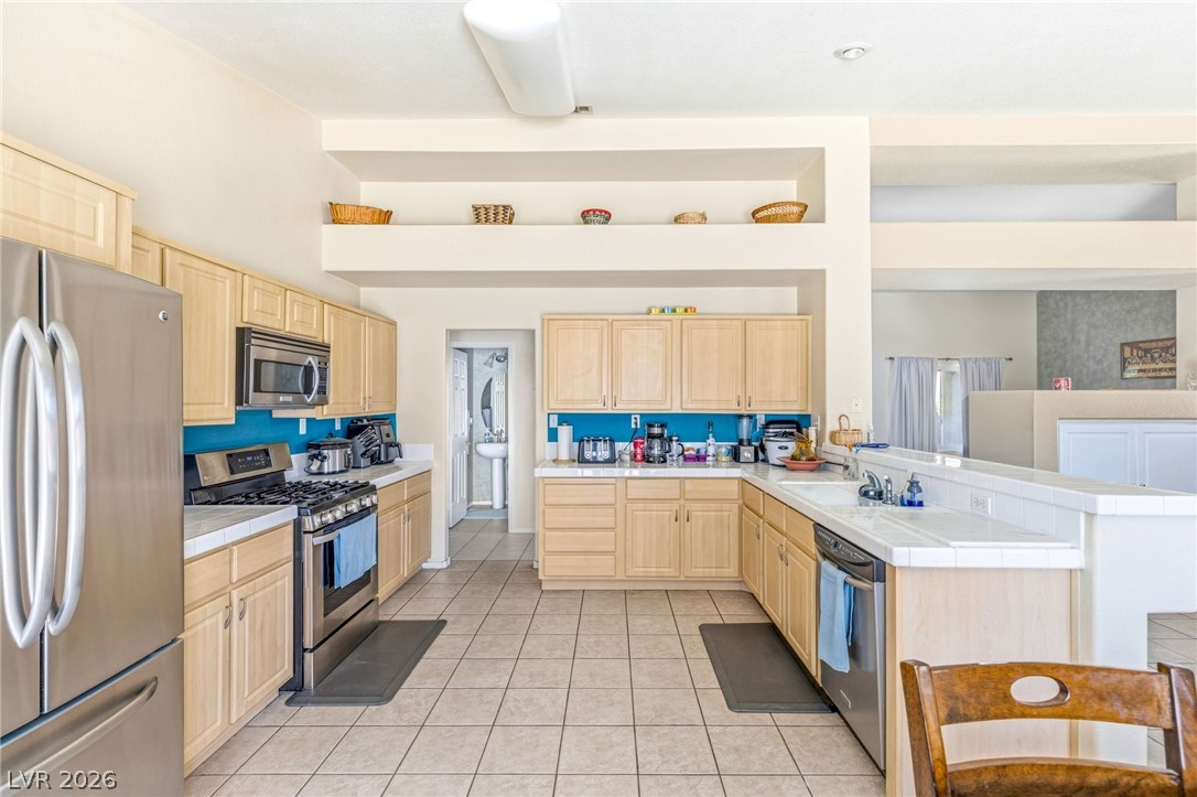 6302 Golden Rain Street North Las Vegas NV 89031