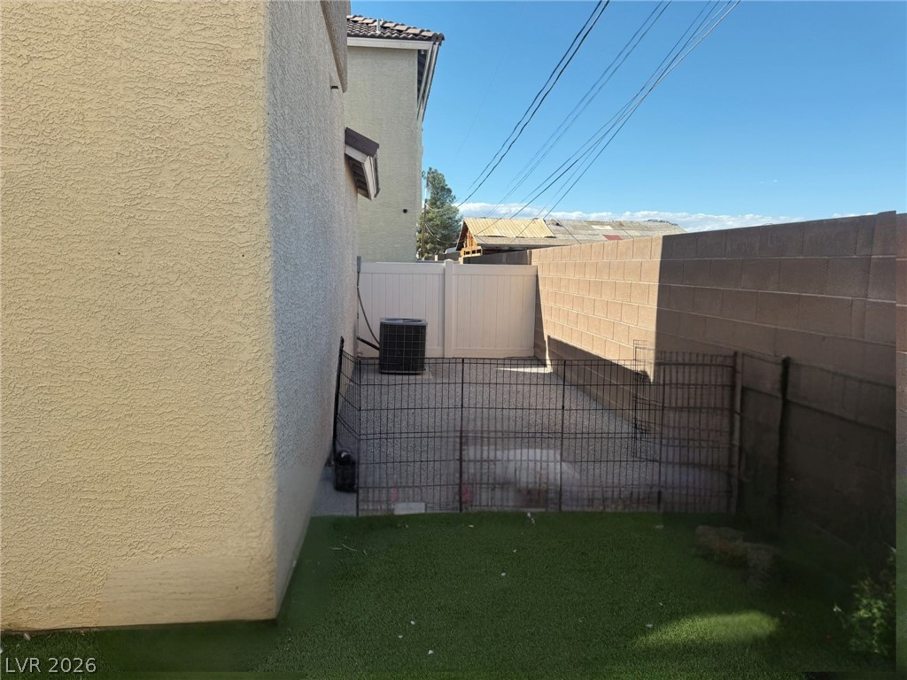5266 Paradise Skies Avenue Las Vegas NV 89156