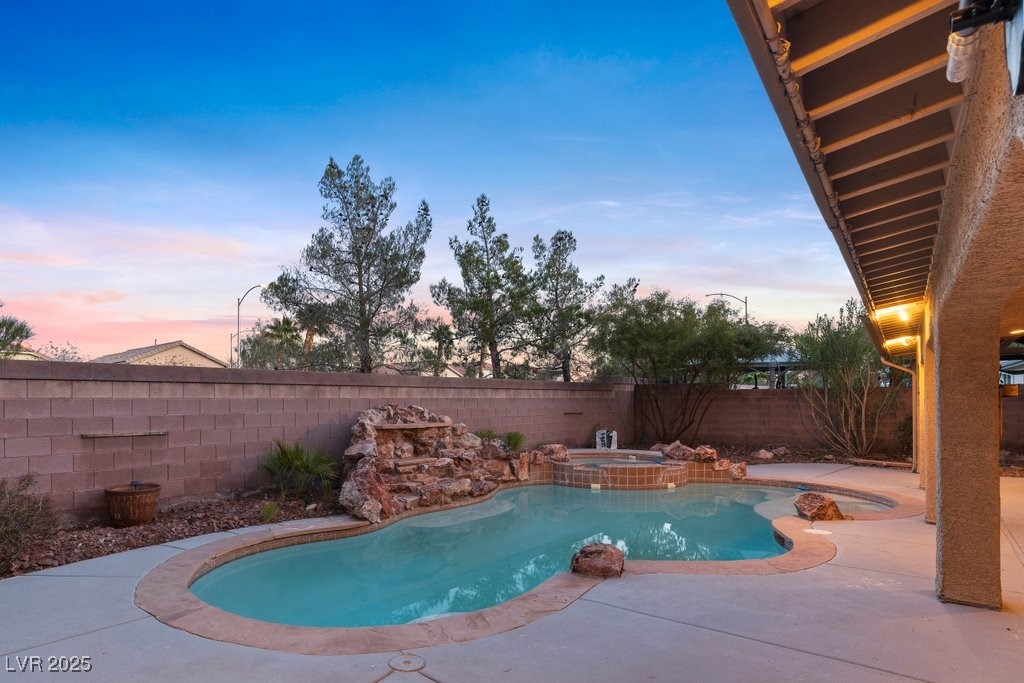 7550 Jacaranda Bay Street Las Vegas NV 89139