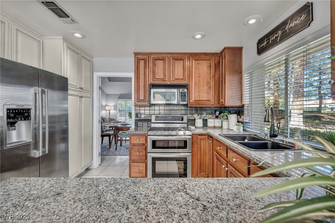 6954 Emerald Springs Lane Las Vegas NV 89113