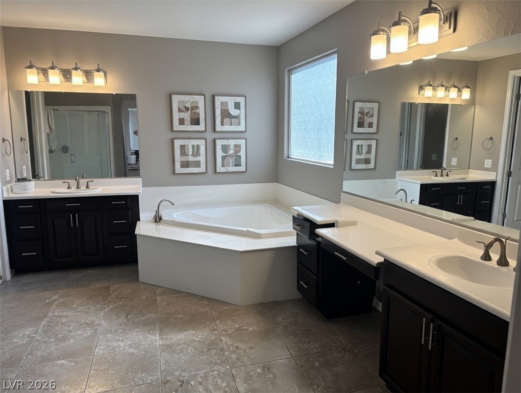 8823 Sherborne Gate Avenue Las Vegas NV 89148