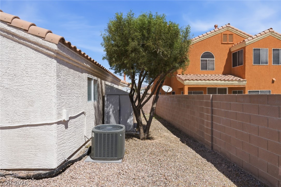 1411 Angelbrook Court North Las Vegas NV 89032