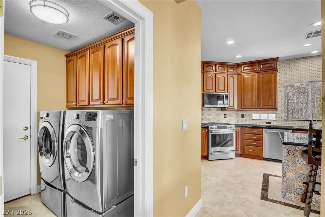 4648 Riva De Romanza Street Las Vegas NV 89135