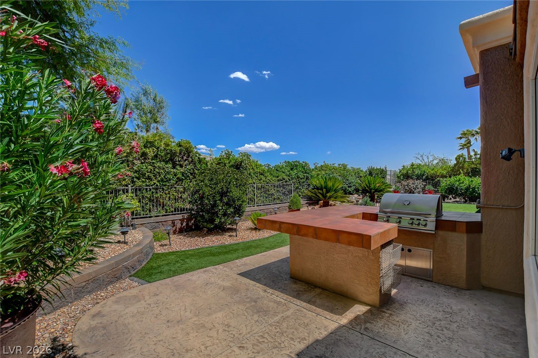 4648 Riva De Romanza Street Las Vegas NV 89135