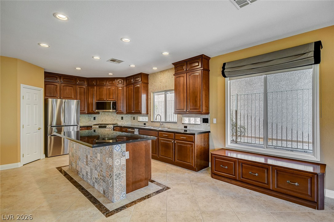 4648 Riva De Romanza Street Las Vegas NV 89135