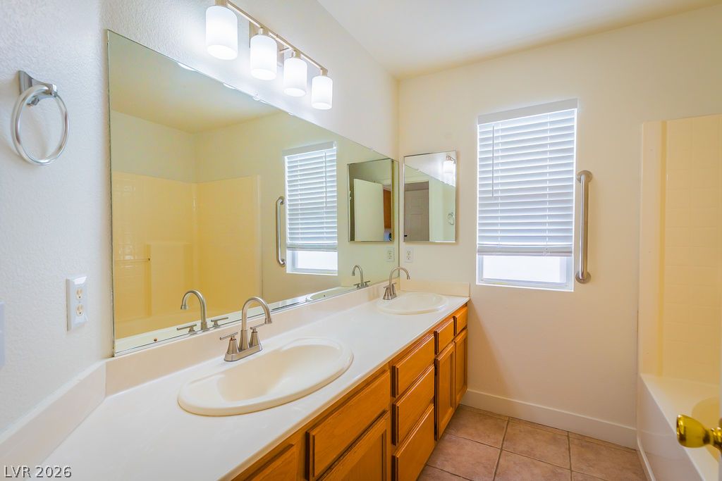 8924 Colorful Pines Avenue Las Vegas NV 89143