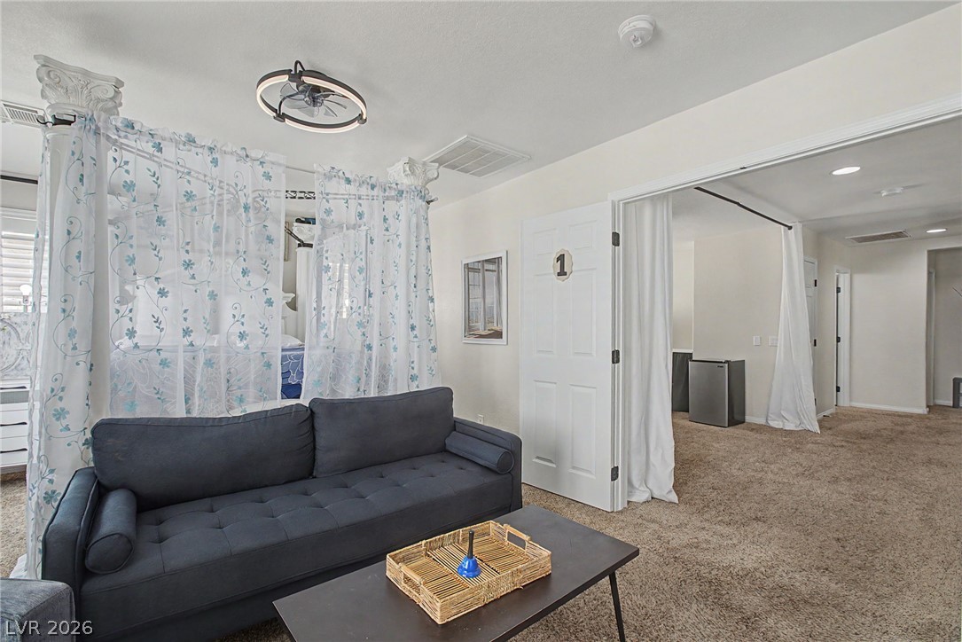 6025 Glenborough Street North Las Vegas NV 89115