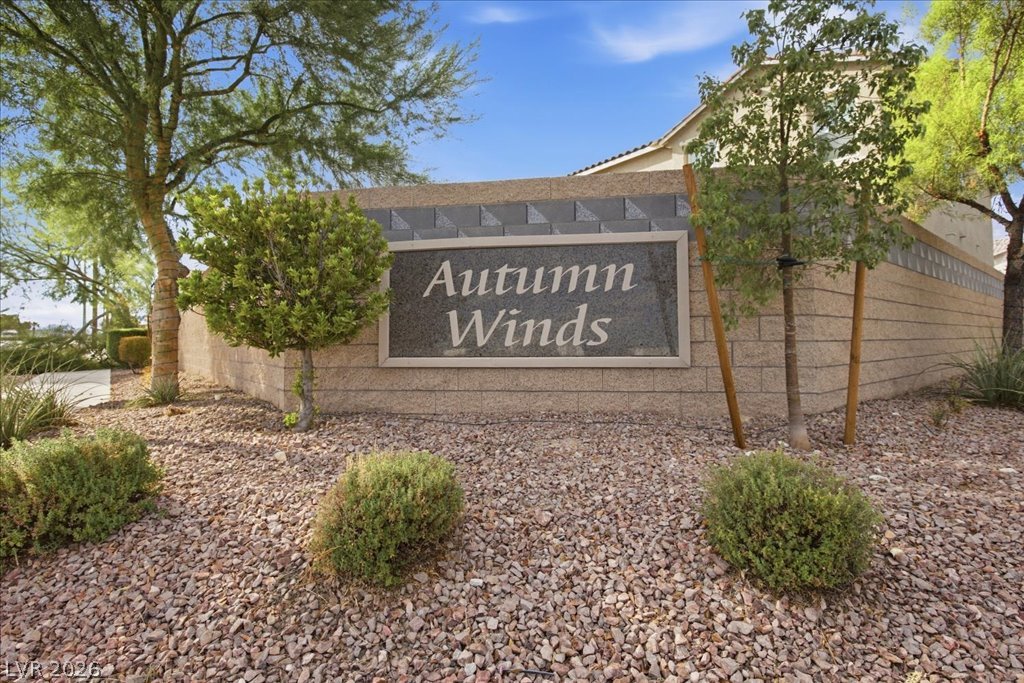 5321 Lazy Breeze Avenue Las Vegas NV 89118