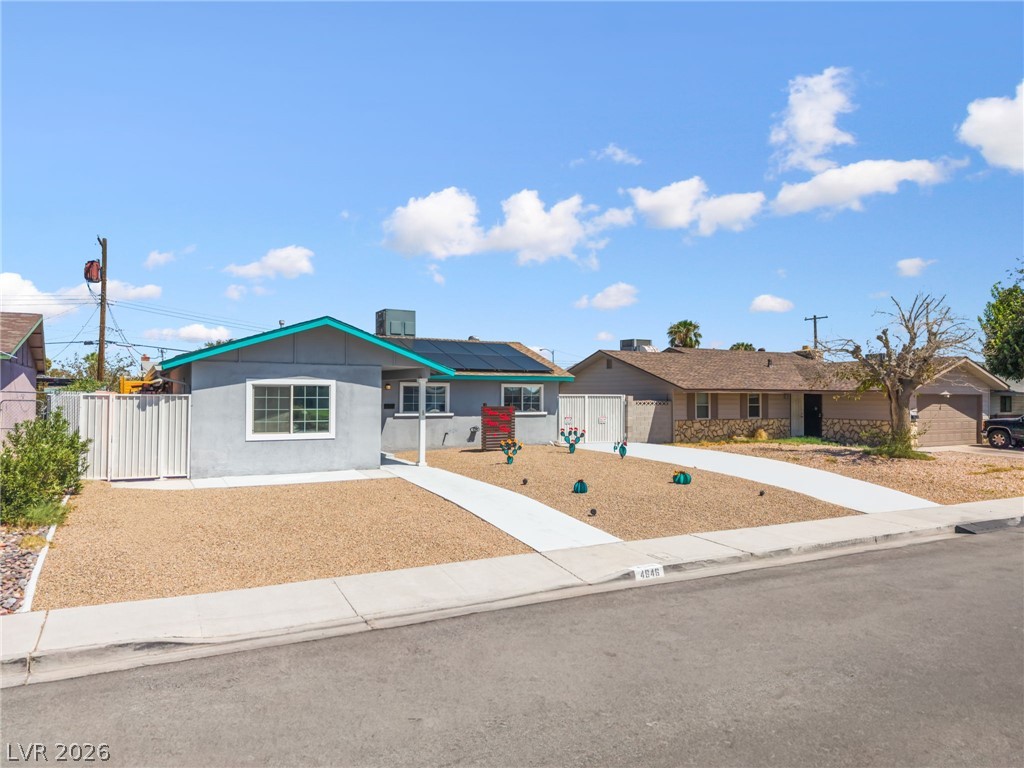 4646 Dennis Way Las Vegas NV 89121