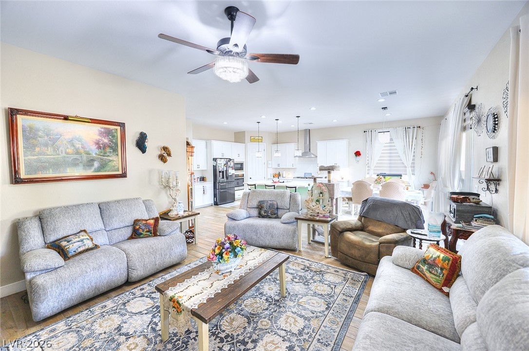 6308 Gambetta Street Las Vegas NV 89115