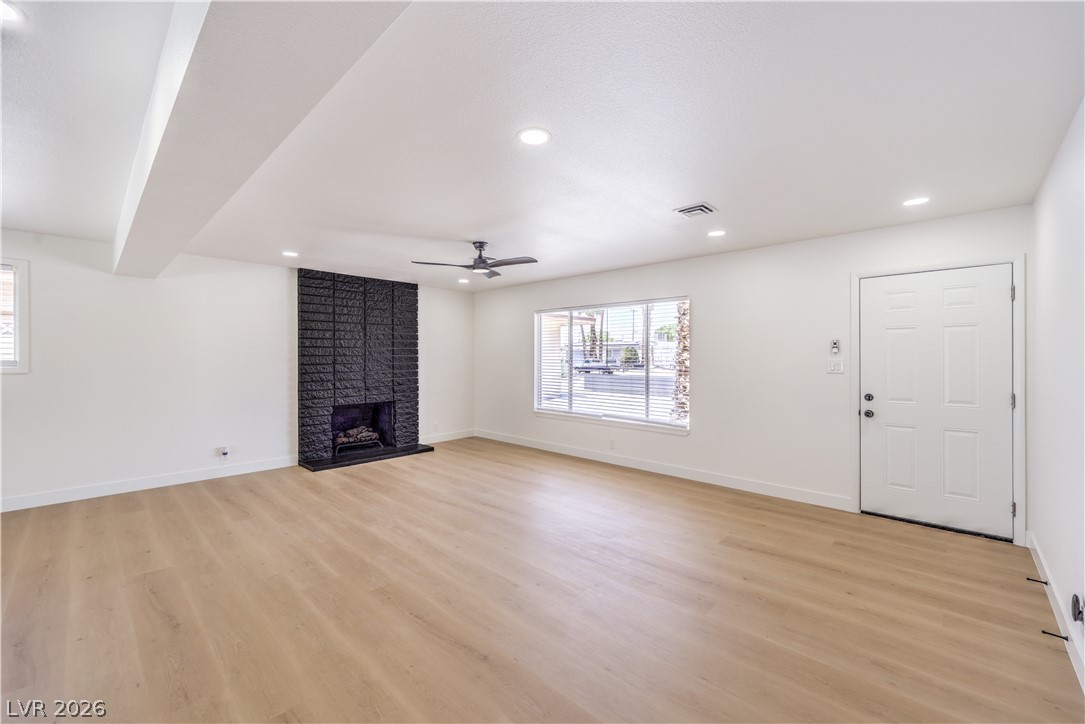 5913 Alta Drive Las Vegas NV 89107