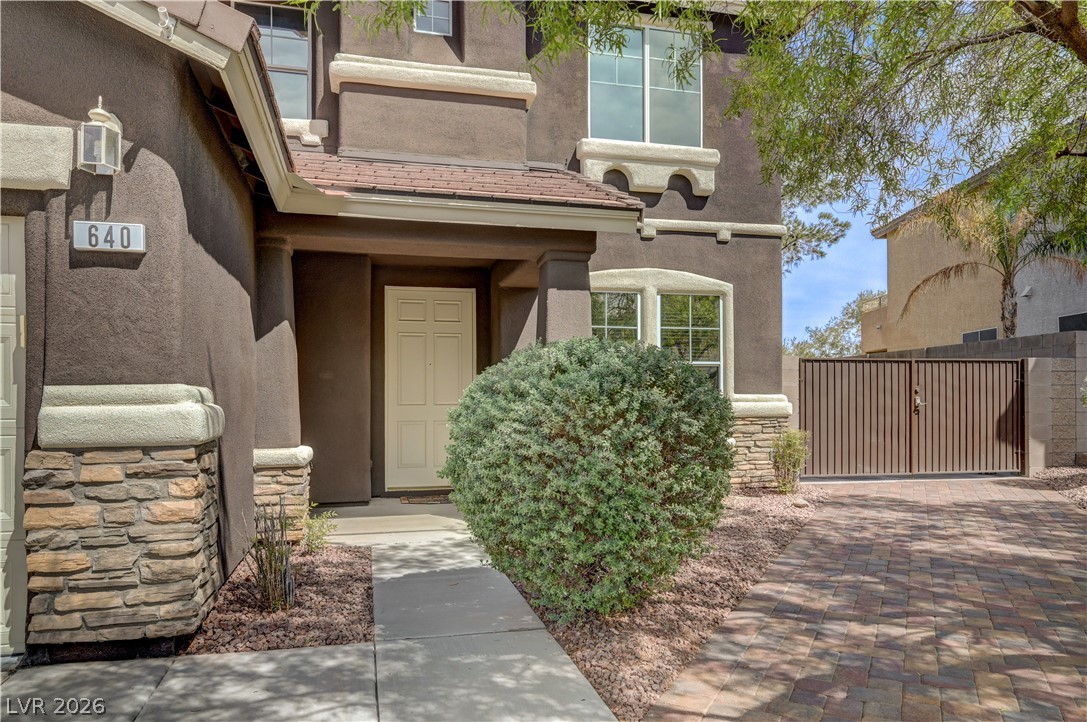 640 Blue Crystal Creek Road Henderson NV 89002