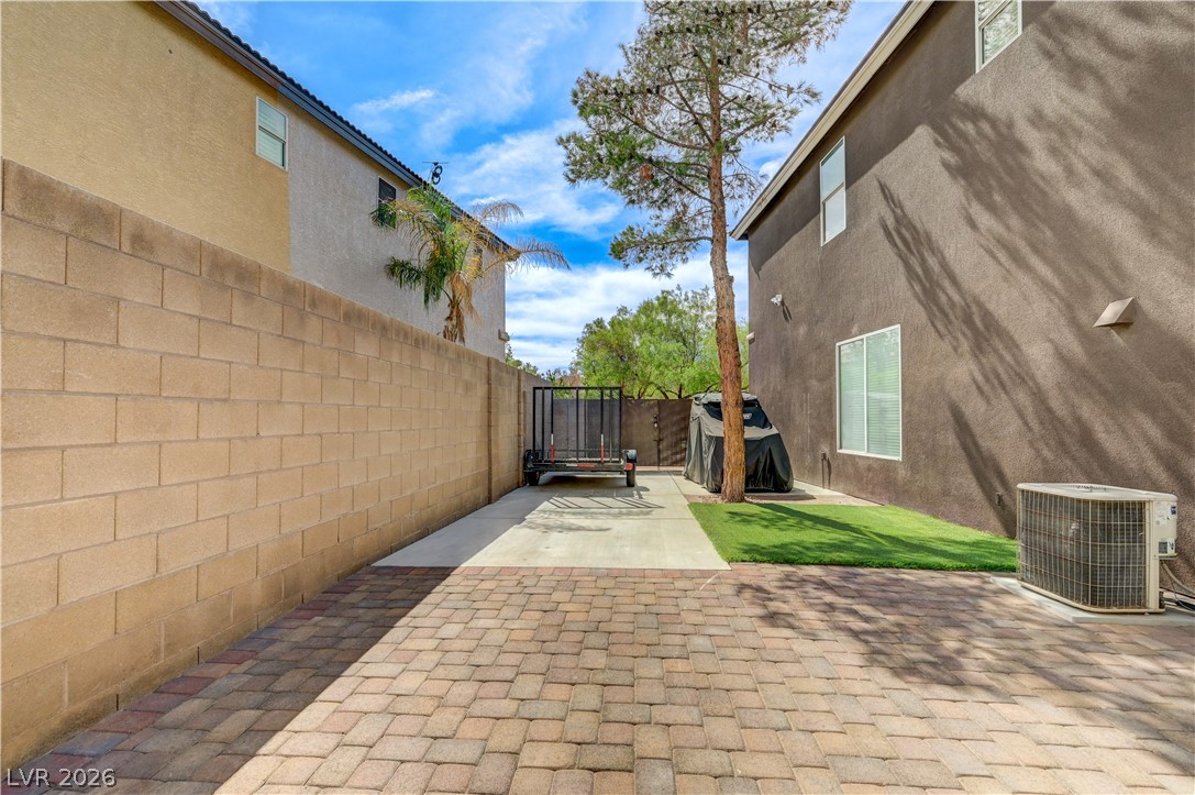 640 Blue Crystal Creek Road Henderson NV 89002