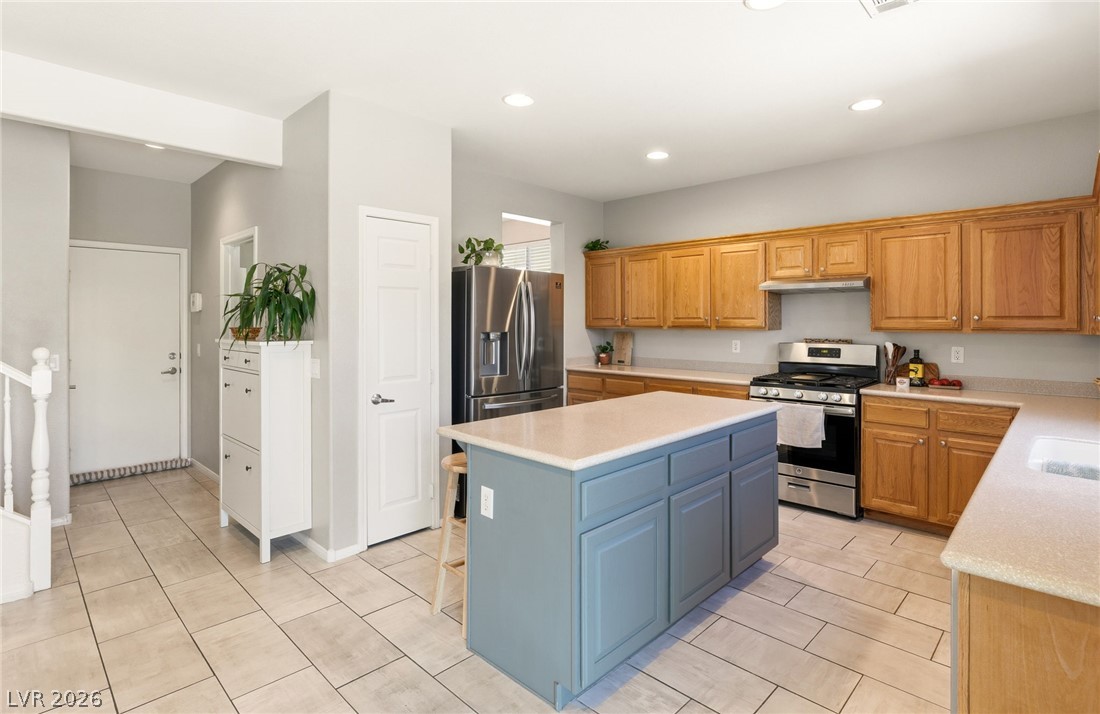 5016 Stone Bay Avenue Las Vegas NV 89131